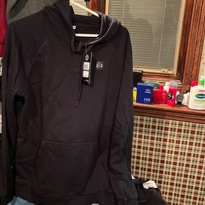 Mens Xl fits like a large new with tags never worn